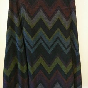 NWOT Reversible Plus size skirt